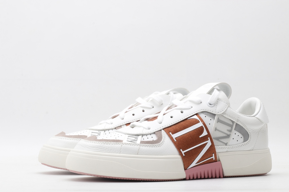 VA1ENTIN0 sneaker